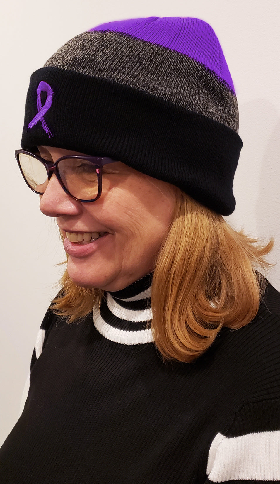 Grunge Ribbon Cuffed Knit Beanie - Black/Purple w/ Purple
